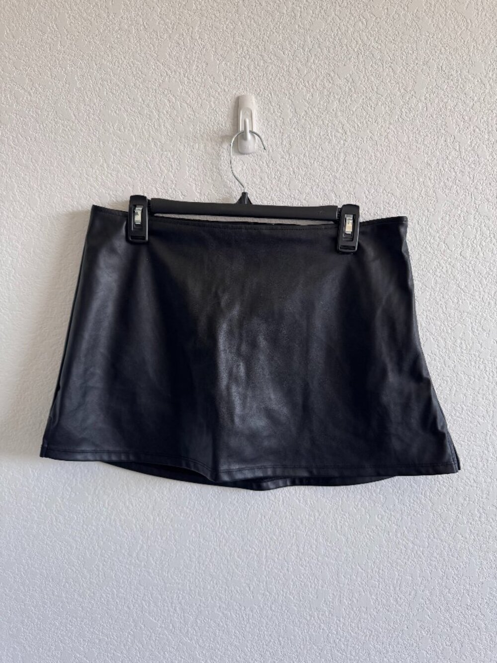 Women's black leather skort